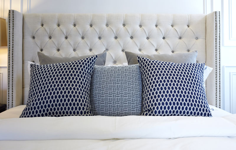 diamond tufted headboard